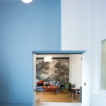 Luxurious Jungle Suite, Charming, Super Central Apartamento Budapest
